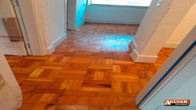 Aplicação de bona em tacos