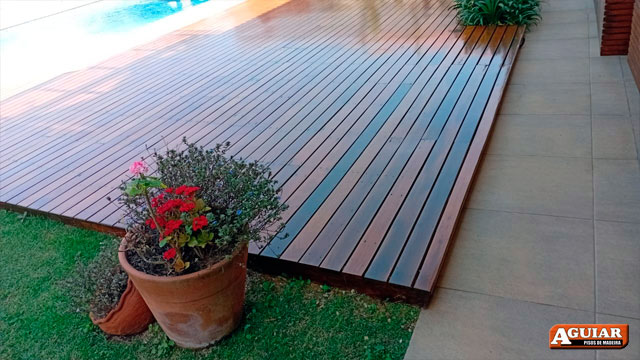 Ebanização em Piso de Madeira