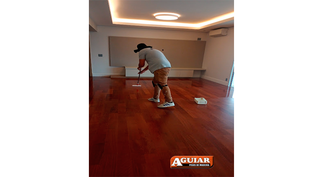 Ebanização piso de madeira