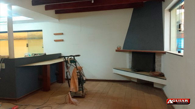 Acabamento em Assoalho de Madeira